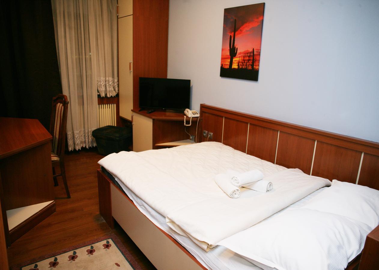 Motel Nana Banja Luka Luaran gambar